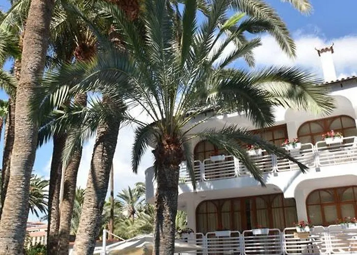 Eden Meloneras By Tam