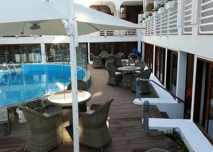 Eden Meloneras By Tam